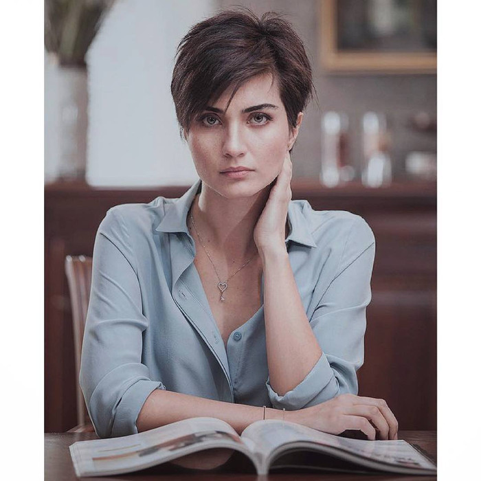 Tuba Buyukustun